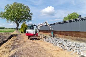Grondwerk uitbreiding stallen Nieuw Balinge