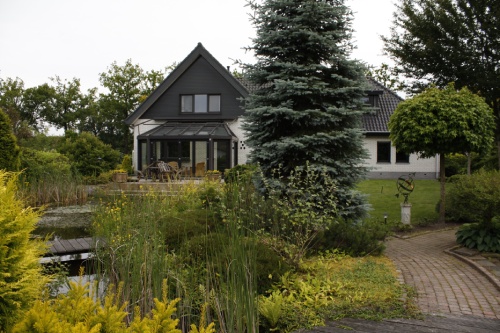 Tuin aan laten leggen Tuin aan laten leggen