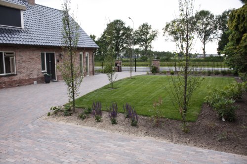 oprit aanleggen door Hoveniersbedrijf Stevens Oprit aanleggen door Hoveniersbedrijf Stevens
