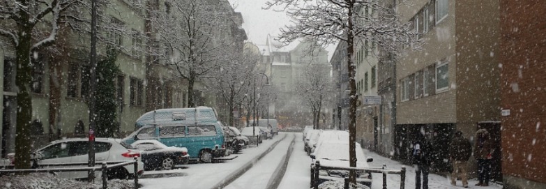 Sneeuwschuiven in Drenthe verloopt snel en effectief dankzij Hoveniersbedrijf Stevens.