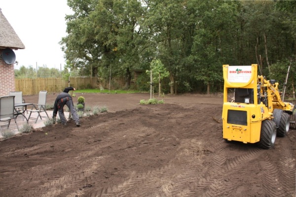Hoveniersbedrijf Stevens helpt u bij grote en kleine tuinaanleg in Drenthe